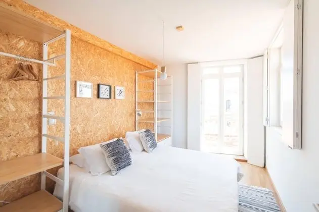 Apart Daire, 2 Yatak Odası, Nehir Manzaralı