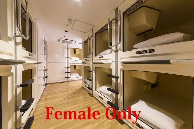 Tek Kişilik Oda, Sadece kadınlar için, Sigara İçilmez (Special Offer, Capsule, 1 Single Bed)