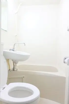 Basic İki Ayrı Yataklı Oda, Ortak Banyo