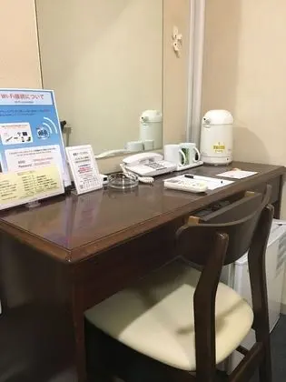 Tek Kişilik Oda, Sigara İçilebilir