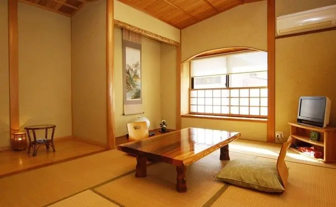 Traditional Oda (Japanese Style, Toilet)