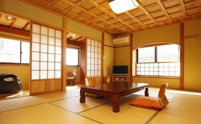 Traditional Oda (Japanese Style, Toilet)