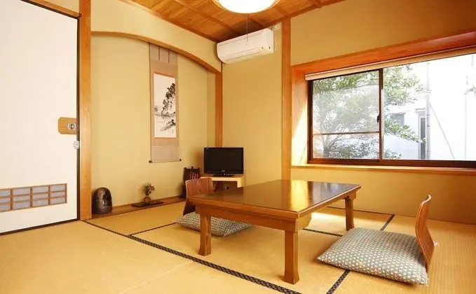 Traditional Oda (Japanese Style, Toilet)