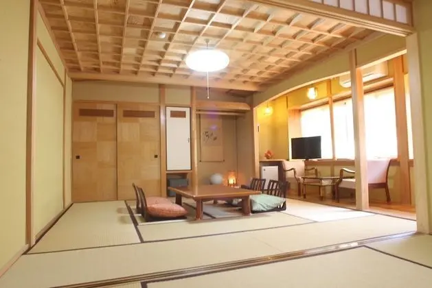 Traditional Oda (Japanese Style, Toilet)