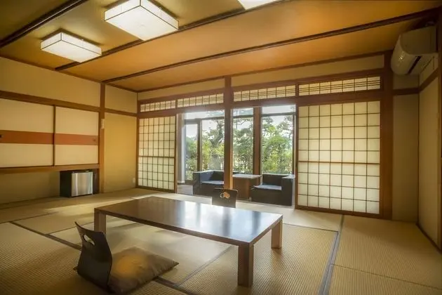 Traditional Oda (Japanese 1F, ages 12+ only)