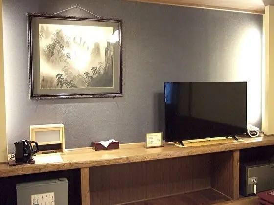 Oda (Japanese Western Style, for 5 Guests)