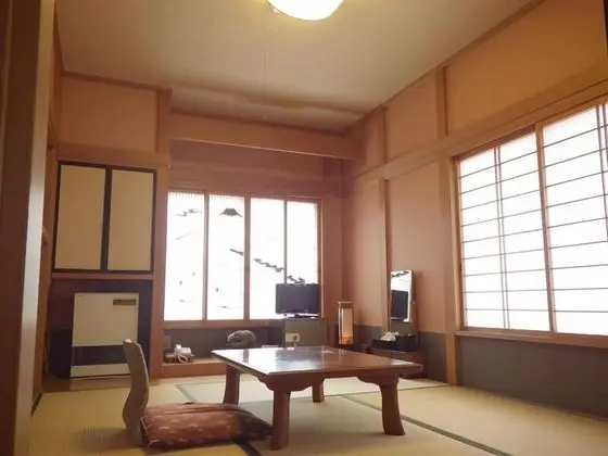Traditional Oda (JPN Style, 3 Guests, Shared Toilet)
