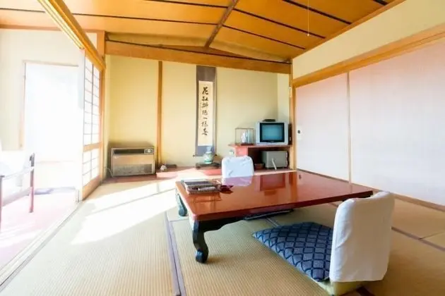 Traditional Oda (Japanese Style, For 4 People)