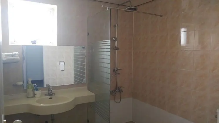 İki Ayrı Yataklı Oda (2 single beds)