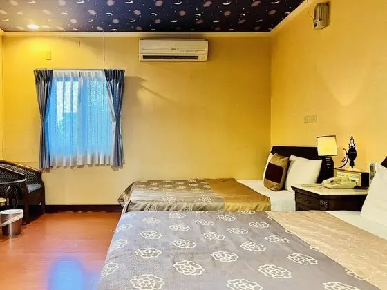 Standard Dört Kişilik Oda, 2 Çift Kişilik Yatak