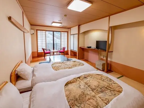 Traditional Oda, Sigara İçilmez (Japanese Style, 10Tatami with 2 Beds)