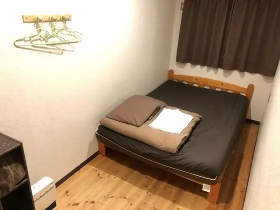 Tek Büyük Yataklı Oda, Sigara İçilmez