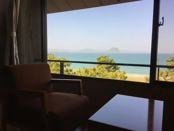 Süit, Bahçe Manzaralı