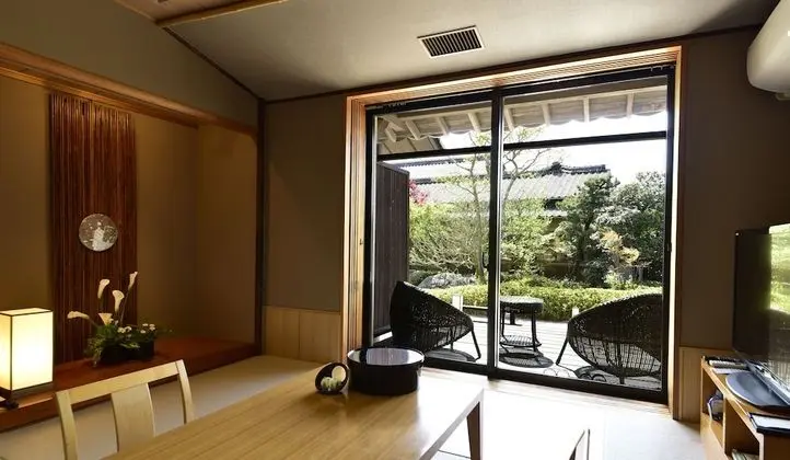Traditional Oda, Bahçe Manzaralı (Japanese Style )