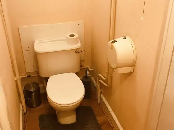 Süit, Ortak Banyo (Bath and Shower)