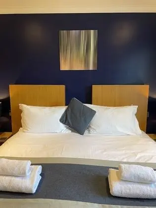 Tek Büyük Yataklı Oda (Room 9)
