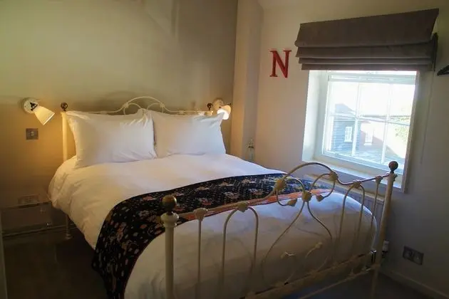 Comfort Tek Büyük Yataklı Oda, Banyolu/Duşlu (Small Double)