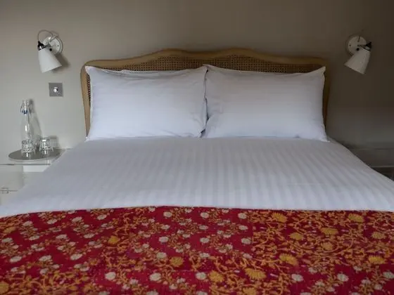 Deluxe Tek Büyük Yataklı Oda, Banyolu/Duşlu (Standard Double)