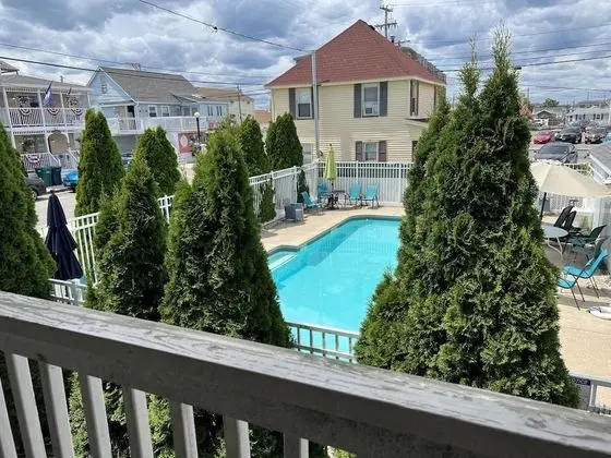 Family Apart Daire, 2 Yatak Odası, Havuz Manzaralı