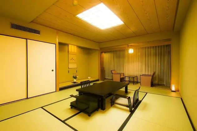 Traditional Oda, Sigara İçilmez (Japanese-Style Deluxe for 2-3 Guests)
