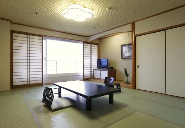 Traditional Oda, Sigara İçilebilir (Japanese Style, 22sqm, Up to 4 Guests)