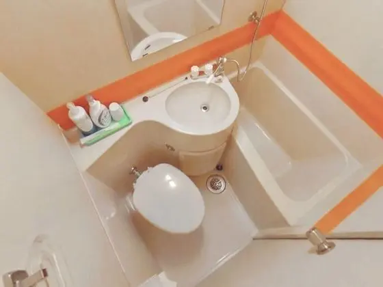 Tek Kişilik Oda, 1 Tek Kişilik Yatak, Sigara İçilebilir