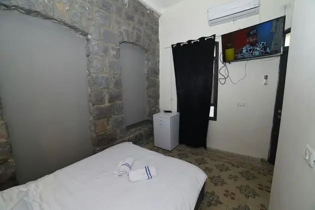 Tek Büyük Yataklı Oda