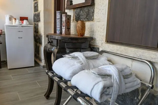 Basic Süit, Balkon