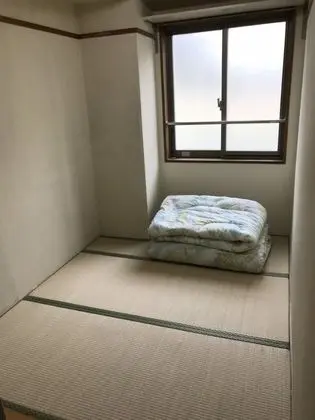Oda, 1 Yatak Odası (No Shower, Shared Toilet)