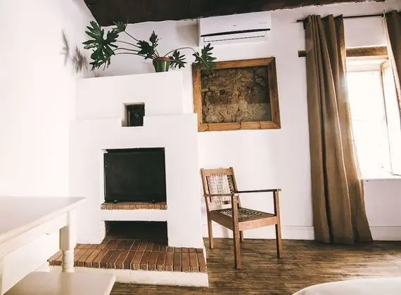 Tek Büyük veya İki Ayrı Yataklı Oda, Dağ Manzaralı