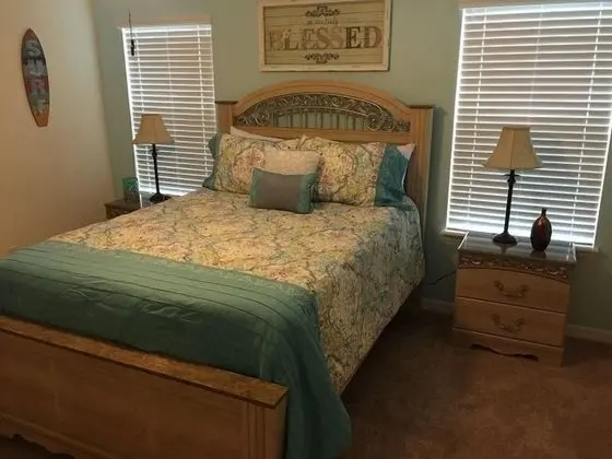 Ev
