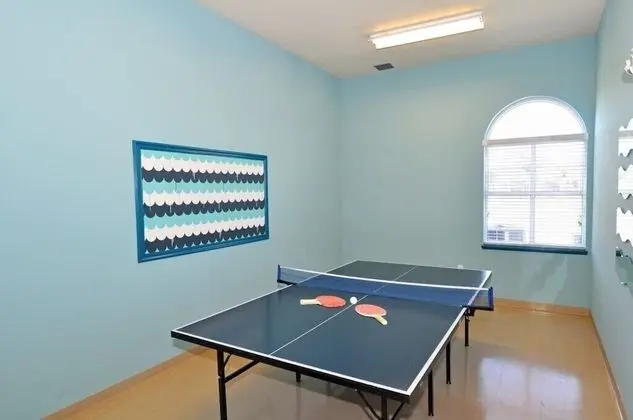 Ev