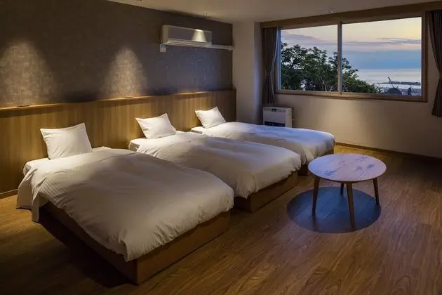 Basic Üç Kişilik Oda, 3 Tek Kişilik Yatak, Sigara İçilmez