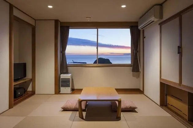 İki Ayrı Yataklı Oda, Sigara İçilmez (with Tatami Area, Public Bathroom)