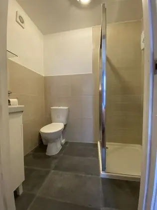 Deluxe Tek Büyük Yataklı Oda (1)