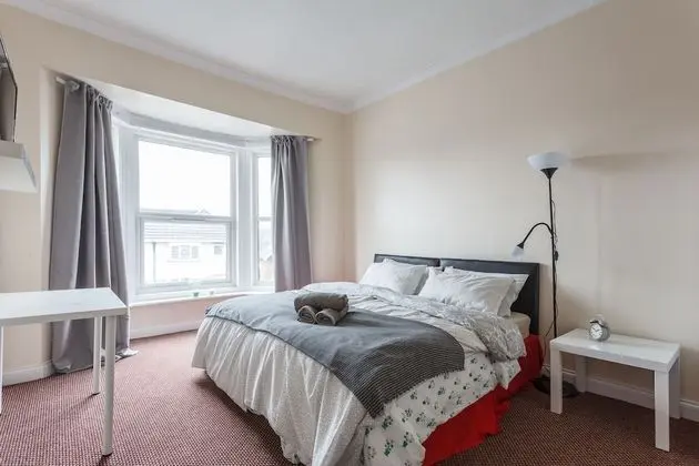 Traditional Üç Kişilik Oda (Extra Large Bed)