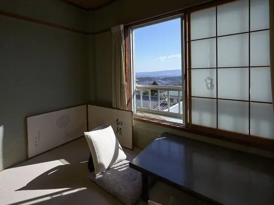Traditional İki Ayrı Yataklı Oda, Ortak Banyo, Şehir Manzaralı (Japanese-Style)