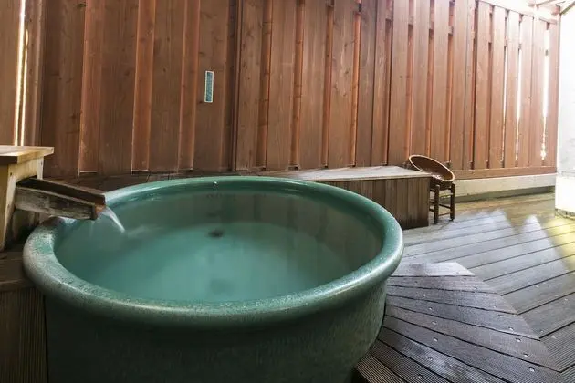 Oda, Sigara İçilmez (Japanese Western Style, Open-air Bath)