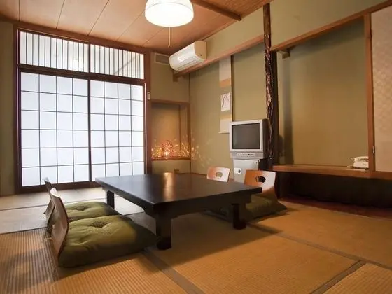 Traditional Dört Kişilik Oda (Japanese Style)