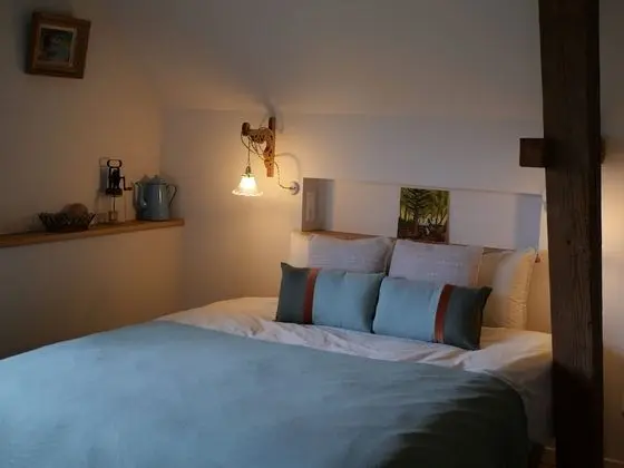 Romantic Tek Büyük Yataklı Oda