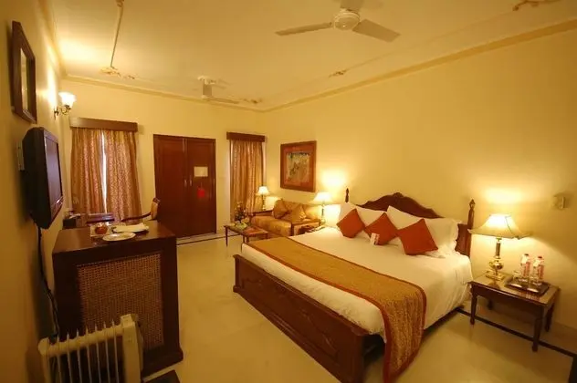 Palace Room