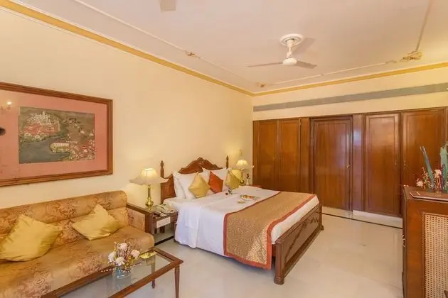 Palace Room