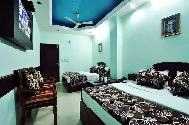 Family Oda, 2 Çift Kişilik Yatak, Sigara İçilmez, Şehir Manzaralı