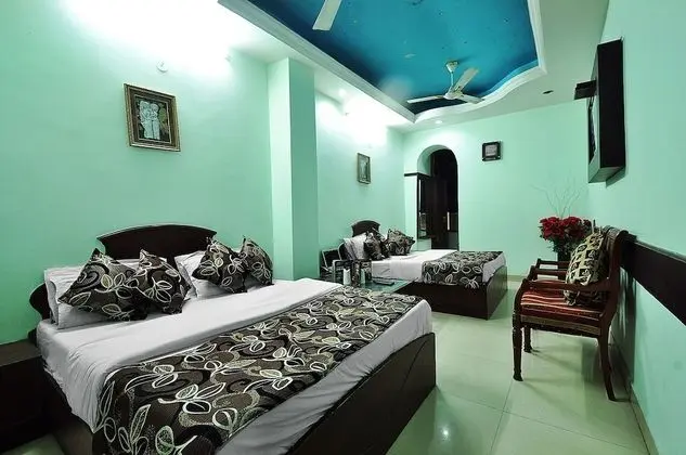 Family Oda, 2 Çift Kişilik Yatak, Sigara İçilmez, Şehir Manzaralı