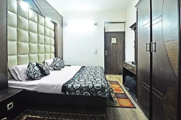 Standard Tek Büyük Yataklı Oda, 1 Çift Kişilik Yatak, Sigara İçilmez, Şehir Manzaralı