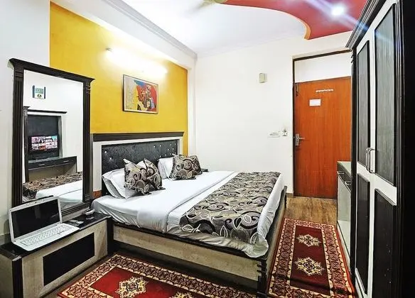 Standard Tek Büyük Yataklı Oda, 1 Çift Kişilik Yatak, Sigara İçilmez, Şehir Manzaralı