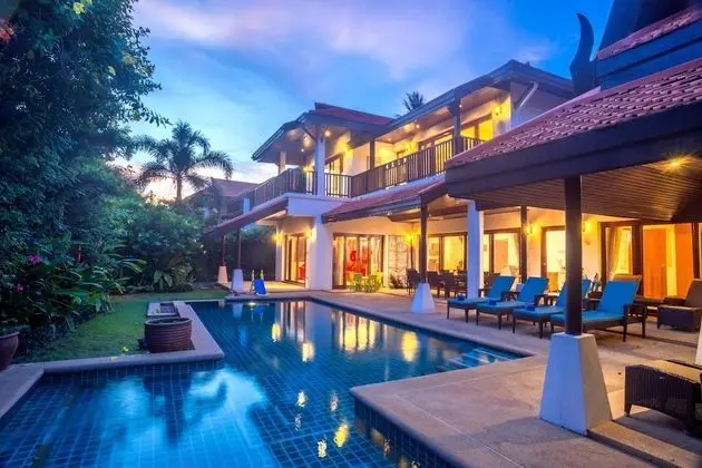 5-Bedroom Villa with Private Pool (Baan Chang)