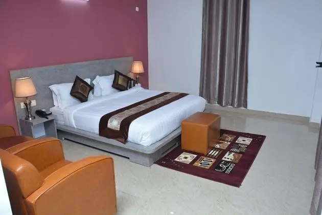 Deluxe Room-Non AC-Non View