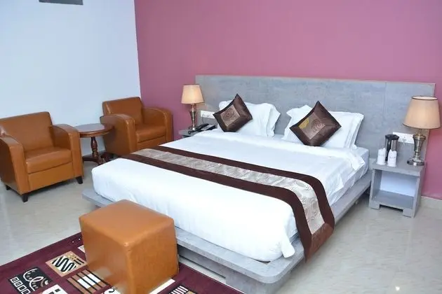 Deluxe Room-Non AC-Non View