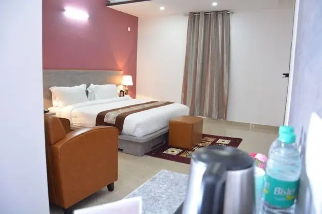 Deluxe Room-Non AC-Non View